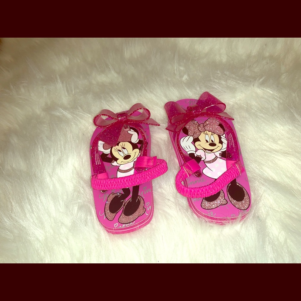 Pink Minnie Mouse sandals